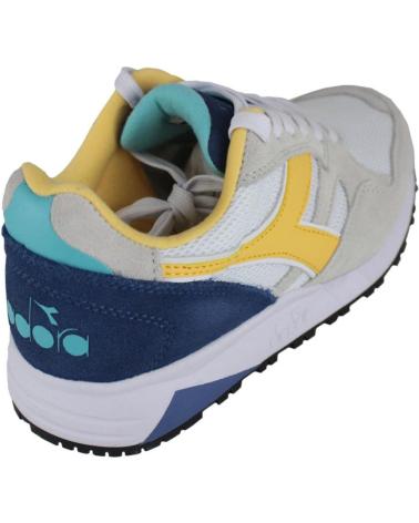 Woman and Man Zapatillas deporte DIADORA N902 S C8466 BEIGE-AMARILLO