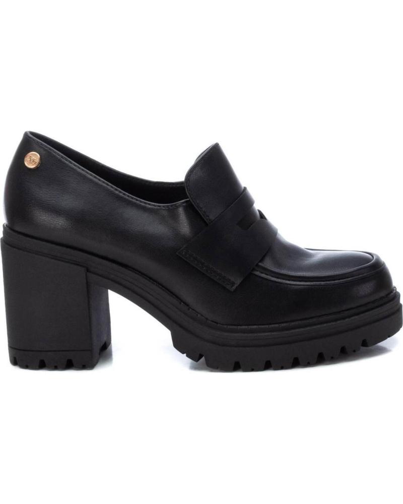 Mocasines de Mujer XTI MOCASIN 141682  DE NEGRO