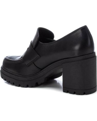 Mocasines de Mujer XTI MOCASIN 141682  DE NEGRO