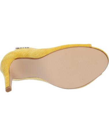 Sandalias de Mujer REFRESH 72224 ANTELINA AMARILLO