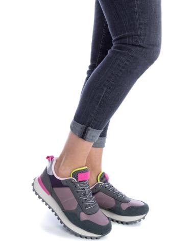 Sportivo per Donna XTI 142120 GRIS