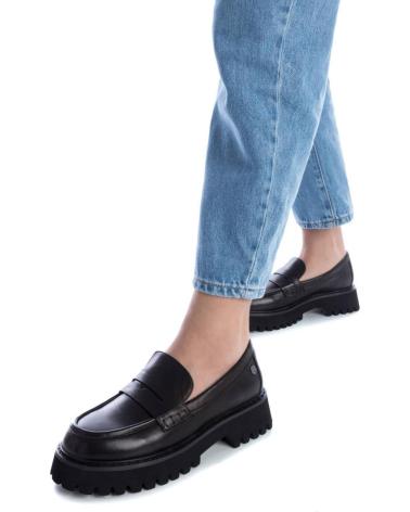 Sapatos de Mulher CARMELA 161068 NEGRO