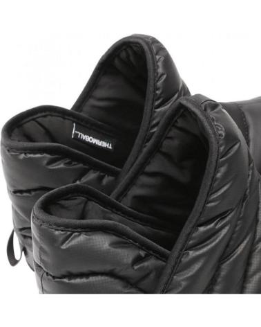 Woman and Man Trainers THE NORTH FACE ZAPATILLAS TRACTION BOOTIE BLACK MU NEGRO