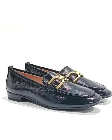 Zapatos de Mujer UNISA ZAPATO MOCASIN DE PIEL CON ESTRIBO DORADO Y SUELA DE GOMA NEGRO