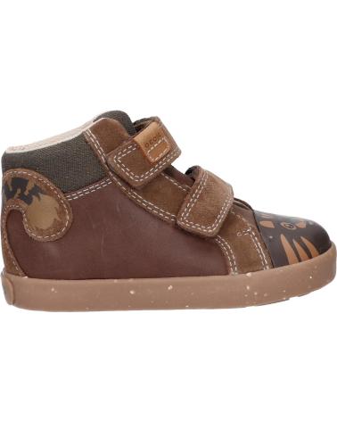 Schuhe für Junge GEOX B26A7A 022CL B KILWI C6215 BROWN-DK