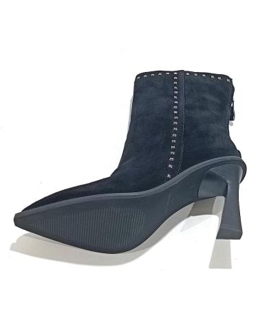 Botines de Mujer ALMA EN PENA BOTIN VESTIR DE ANTE CON TACON NEGRO