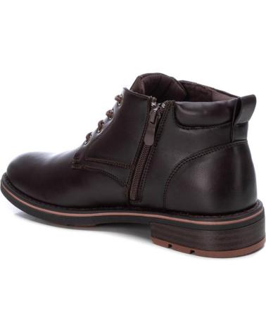 Botins de Homem XTI 142081 MARRON
