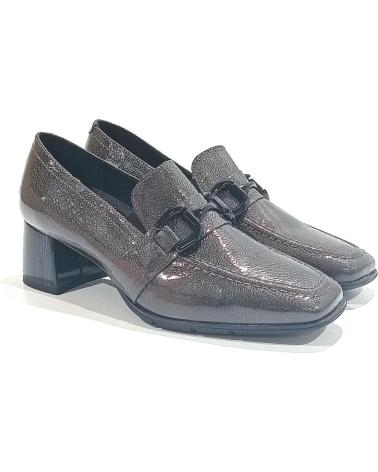 Scarpe per Donna DCHICAS ZAPATO MOCASIN DE CHAROL CON ESTRIBO Y SUELA DE GOMA GRAFITO