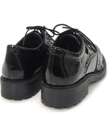 Chaussures pour Femme CLARKS ZAPATO OXFORD PICADO DE CHAROL CON SUELA DE GOMA NEGRO