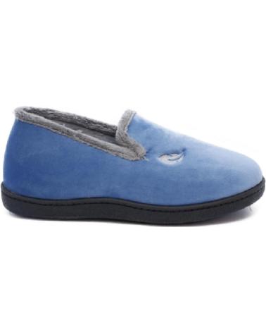 PLUMAFLEX EMBROIDERED JEANS BLUE HOUSE SLIPPERS JEANS