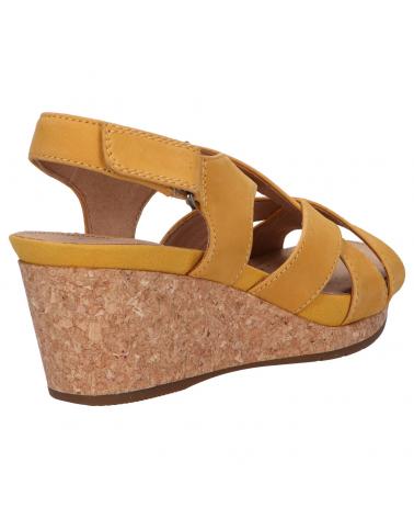 Sandalen für Damen CLARKS 26149654 UN CAPRI STEP YELLOW NUBUCK