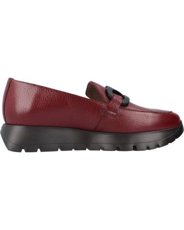 Mocasines de Mujer WONDERS ZAPATO MOCASIN DE PIEL CON SUELA DE GOMA VINO