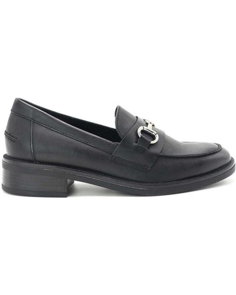 Mocasines de Mujer CLARA DURAN MOCASIN APLIQUE METALICO VILMA NEGRO