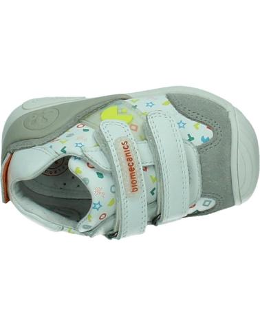 Esportes--De-Niña-BIOMECANICS-Y-PAC-BABY-SAUVAGE-Y-ESTAMPADO-BLANCO