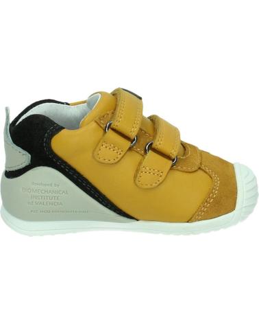 Sneaker-De-Niño-BIOMECANICS-211145-YEMA