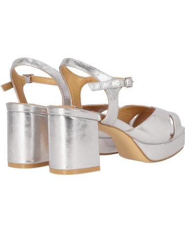 CHIKA10 FLORA 23 EN COLOR PARA MUJER PLATA