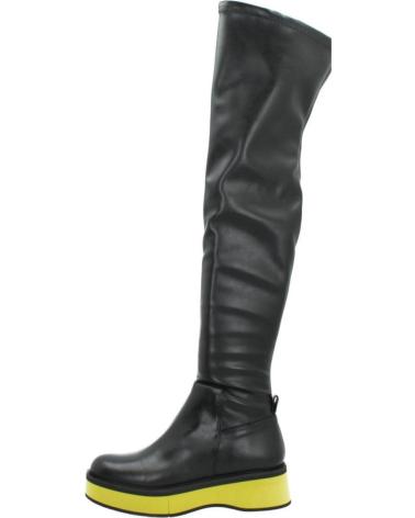 Botas-De-Mujer-PALOMA-BARCELO-ESME-STRECH-VEGAN-LEATHER-NEGRO