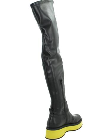 Botas-De-Mujer-PALOMA-BARCELO-ESME-STRECH-VEGAN-LEATHER-NEGRO
