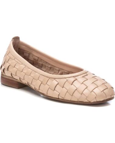 CARMELA ZAPATOS CONFORT MUJER MODELO 152421 COLOR BEIS BEIGE