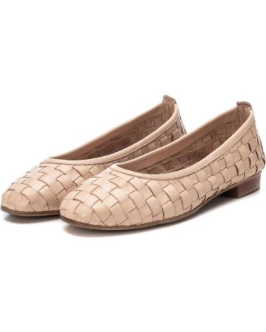 CARMELA ZAPATOS CONFORT MUJER MODELO 152421 COLOR BEIS BEIGE