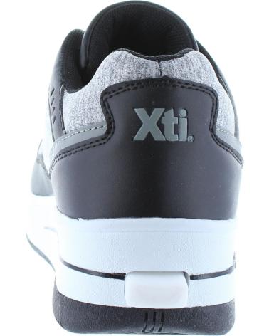 Scarpe sport per Bambina e Bambino XTI 54626 C NEGRO