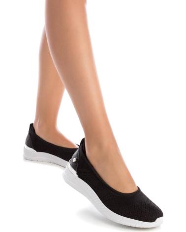 Zapatillas deporte de Mujer xti 142388 NEGRO