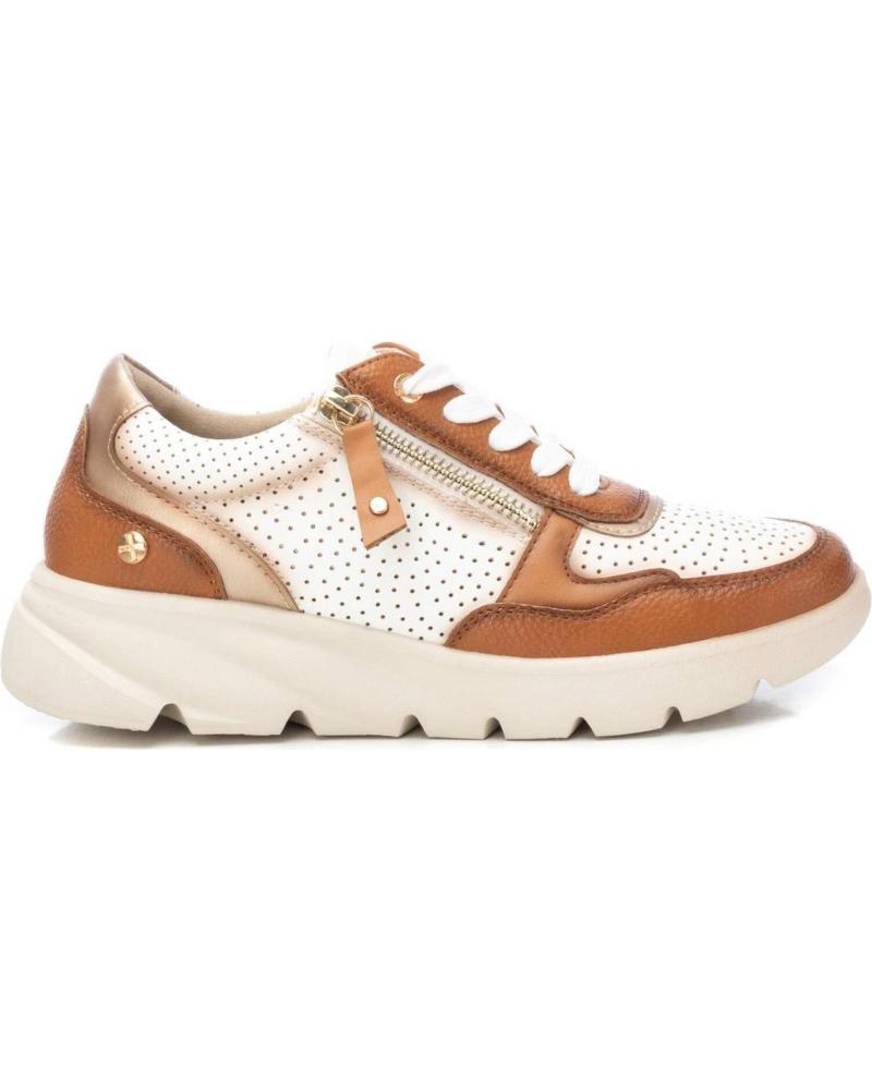Woman Zapatillas deporte XTI 142575 CAMEL