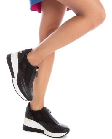 Sportschuhe für Damen XTI 142648 NEGRO