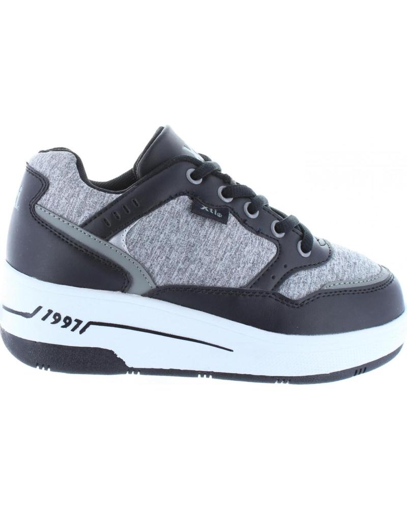 Scarpe sport per Bambina e Bambino XTI 54626 C NEGRO