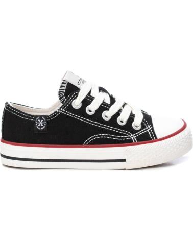 XTI ZAPATILLA BASQUET LONA NEGRO