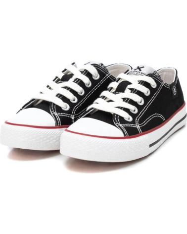 XTI ZAPATILLA BASQUET LONA NEGRO