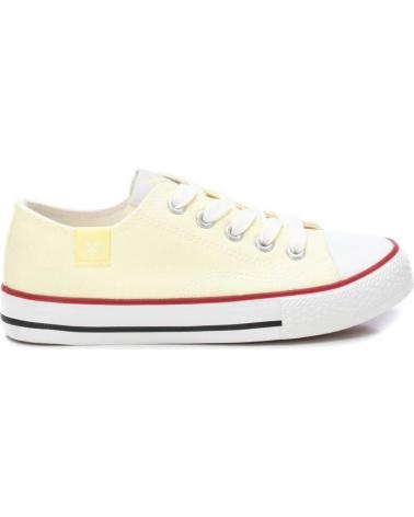 XTI ZAPATILLA BASQUET LONA AMARILLO