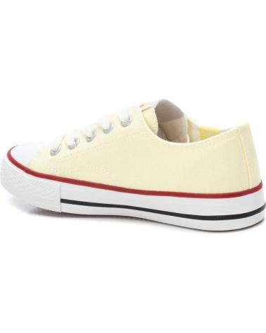 XTI ZAPATILLA BASQUET LONA AMARILLO