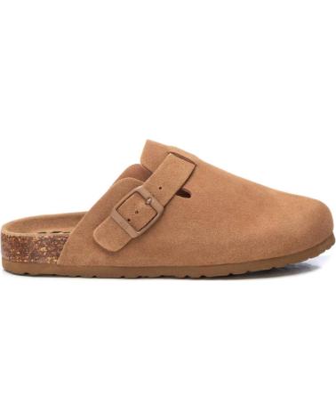 Zuecos de Mujer xti 142871 CAMEL
