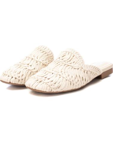 Zuecos de Mujer XTI 142890 BEIGE