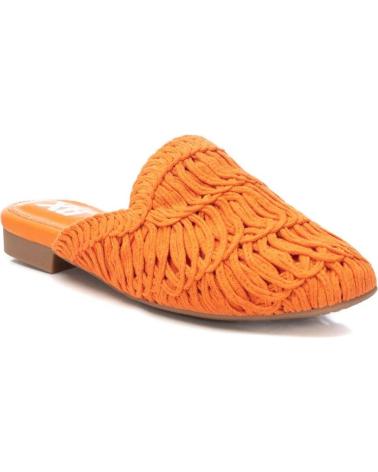 Zuecos de Mujer XTI 142890 NARANJA