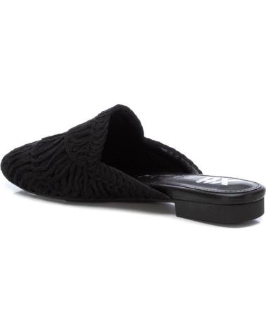 Zuecos de Mujer XTI 142890 NEGRO