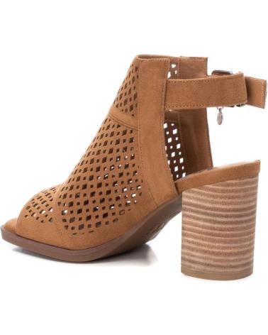 Sandalias-De-Mujer-XTI-142430-CAMEL