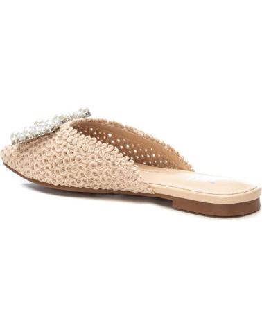 Sandalias-De-Mujer-XTI-142682-BEIGE