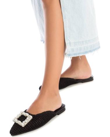 Sandalias de Mujer XTI 142682 NEGRO