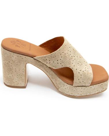 Sandales pour Femme POPA MODELO 031 PADAWAN GRABADO BEIGE