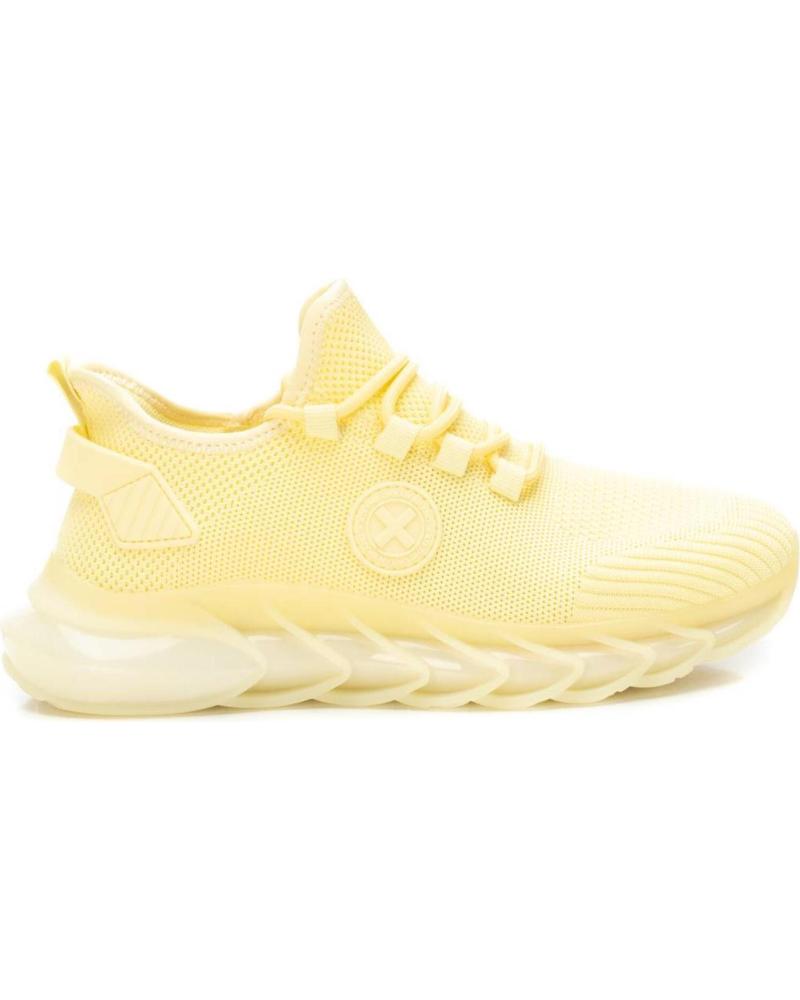 Sportschuhe für Damen XTI 142475 AMARILLO