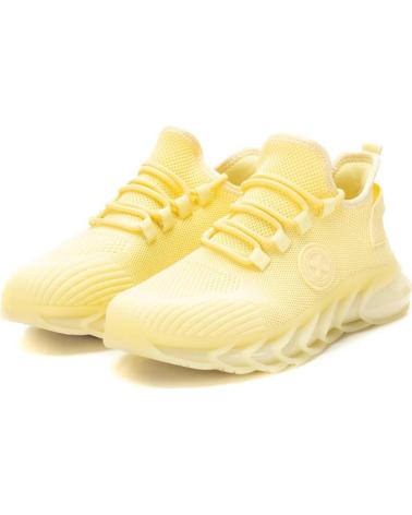 Sportschuhe für Damen XTI 142475 AMARILLO
