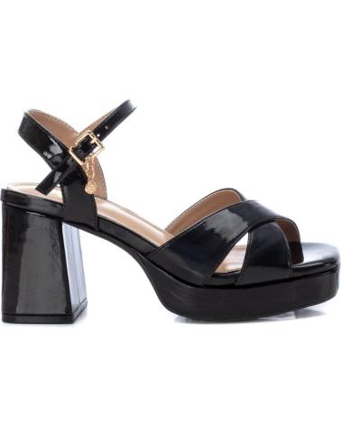 Sandali per Donna XTI SANDALIAS PLATAFORMA NEGRAS CHAROL 04 CHAROL NEGRO