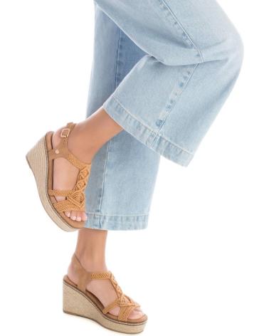 Sandalias de Mujer xti 142834 TEXTIL CAMEL