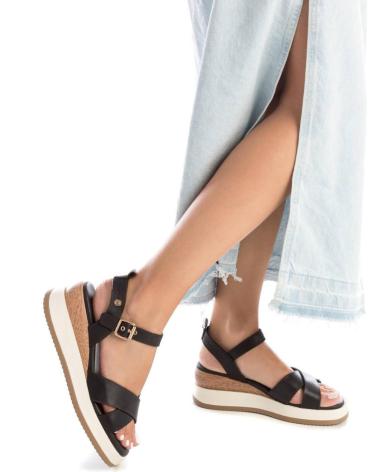 Sandales pour Femme CARMELA MODELO 161 389 NEGRO