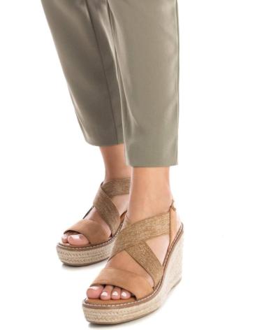 Sandali per Donna XTI 142326 CAMEL