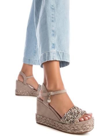 Sandalen-De-Mujer-XTI-142673-BEIGE