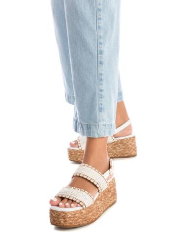 Sandalen für Damen XTI 142686 BLANCO