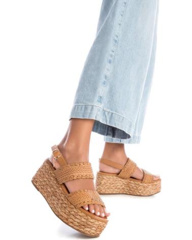 Sandalen-De-Mujer-XTI-142686-CAMEL